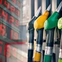 Gov’t cuts fuel costs, absorbs GH¢2 per litre on diesel and GH¢0.36 per litre on petrol